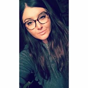 Meet your Posher, Michaela